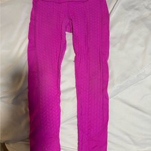 Trina Turk hot Pink Leggings size medium
